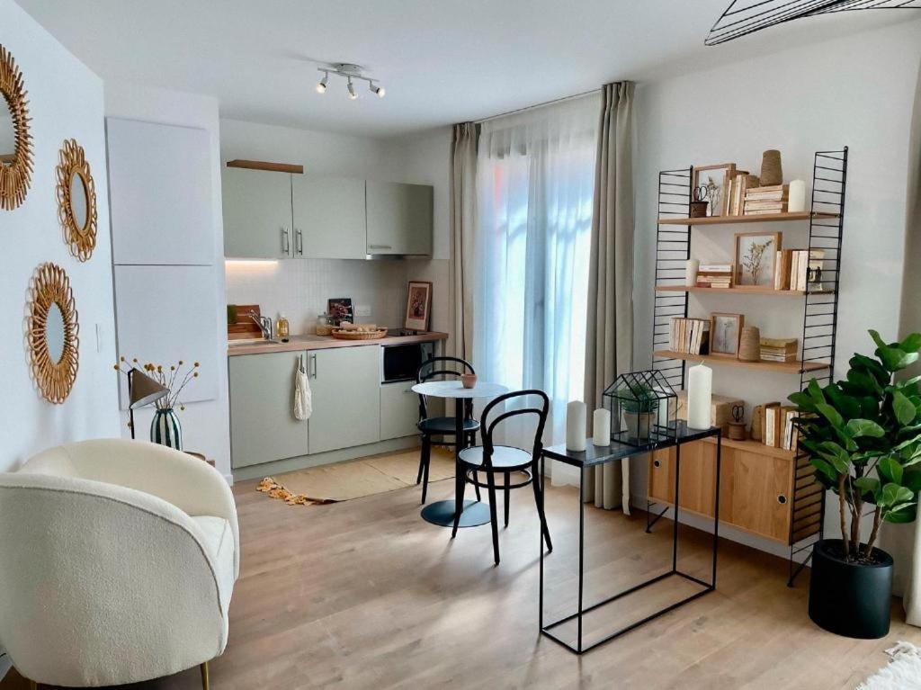 Residence Services Seniors Montana Chartres Extérieur photo